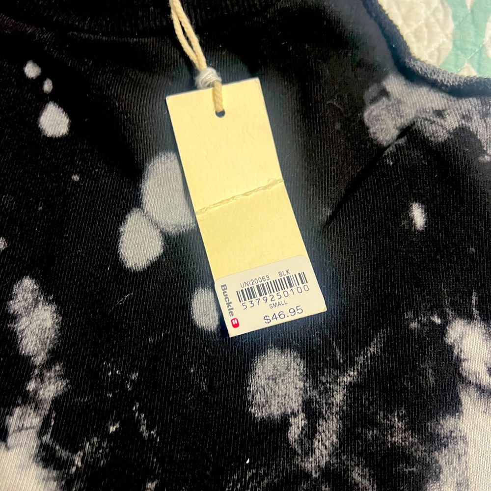 Blk tied died off the shoulder sweatshirt from Buckle. New with tags